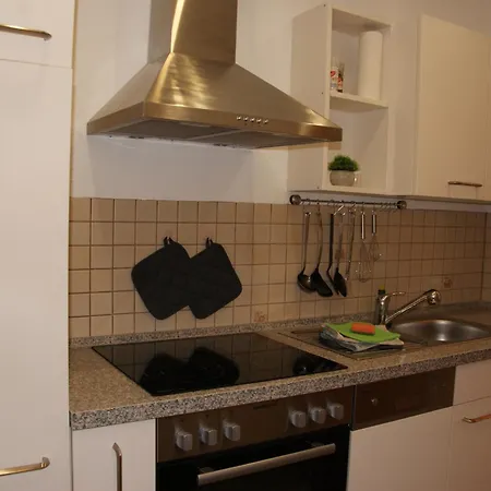 Moselblick - An Der Uferpromenade *