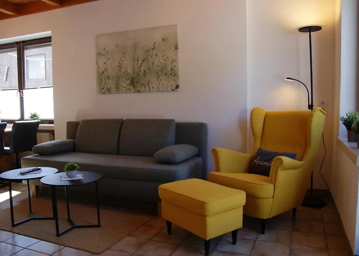 Moselblick - An Der Uferpromenade